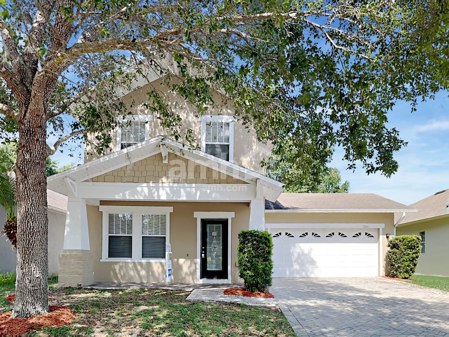 5 bed, 3.5 bath, 2600 sqft, $2,795 — Photo 1
