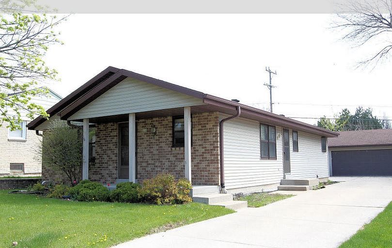 1st image of 230 N 110th St