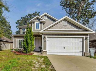 1744 Joybrook Rd, Navarre, FL 32566