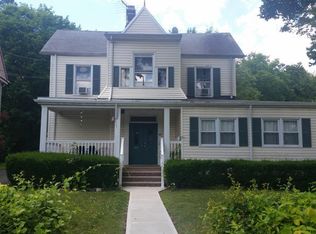 60 Park Ave #1, Madison, NJ 07940