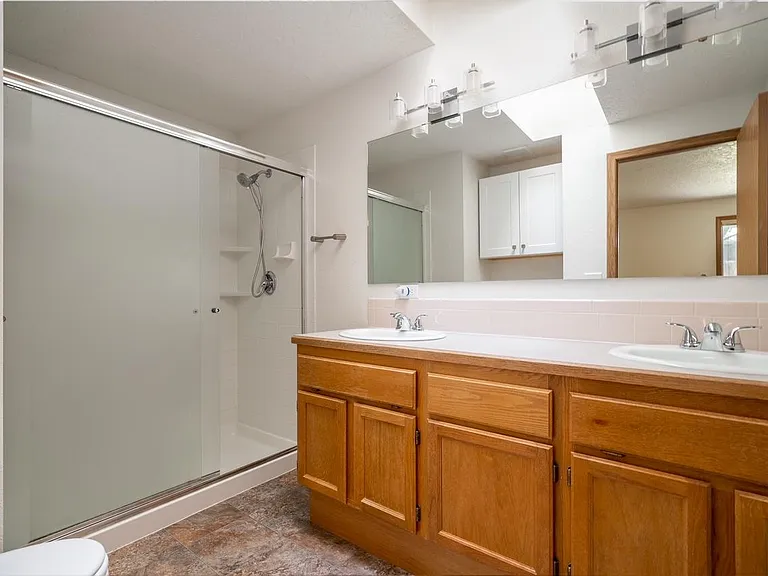 5416 S Onaga Pl — Photo 9