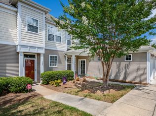 922 Claybrook Cir, Gastonia, NC 28054
