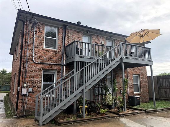 3rd image of 629 E 11th St APT 4