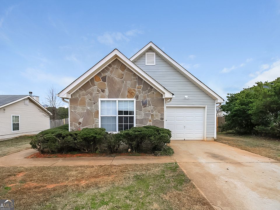 1st image of 358 Autumn Lake Dr