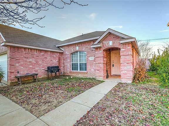 3rd image of 7312 Cresswell Dr