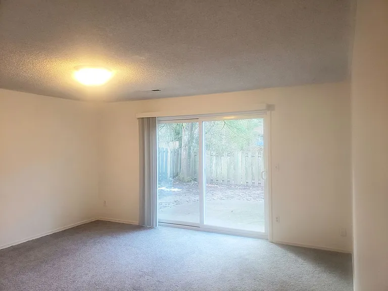 14440 SW Barlow Rd — Photo 6