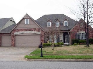 2020 W Sandusky St, Broken Arrow, OK 74012