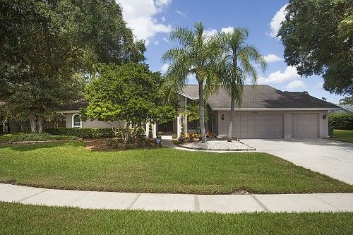 2nd image of 3917 Belmoor Dr
