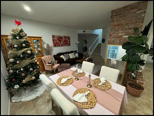 4 bed, 2.5 bath, 1701 sqft, $3,100 — Photo 4