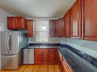321 W 4th St #2, Boston, MA 02127