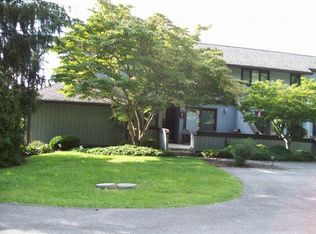 102 Hampton Ct, Bristol, TN 37620