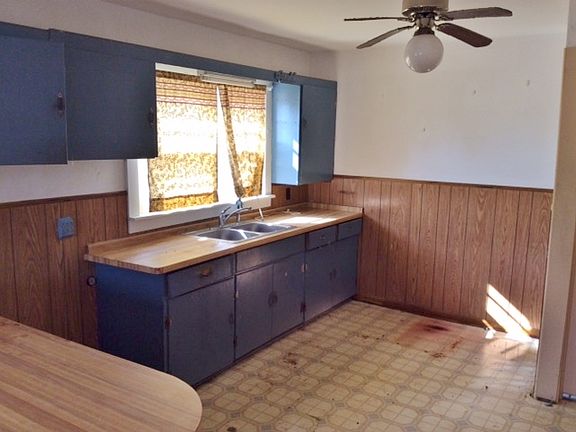 4th image of 426 Pace St