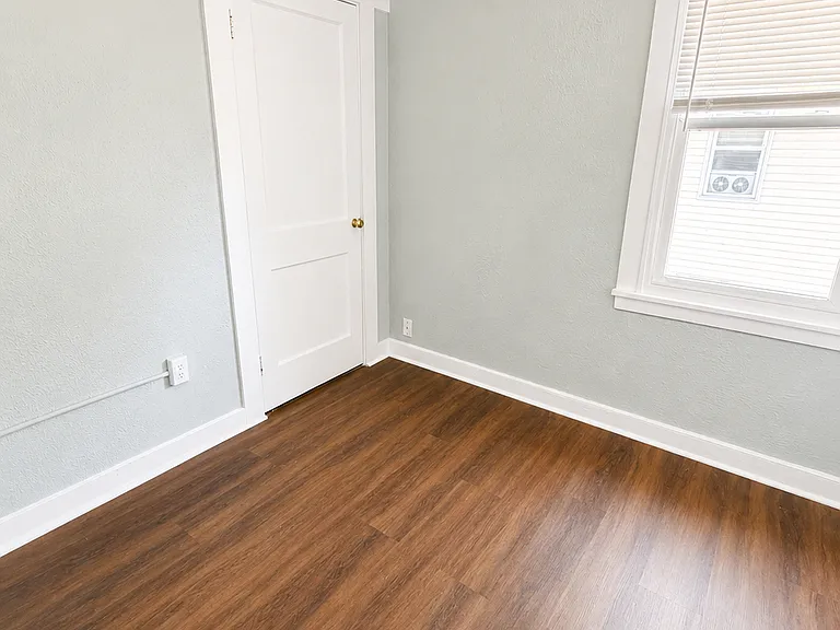 33 W Friendship St #2 — Photo 8
