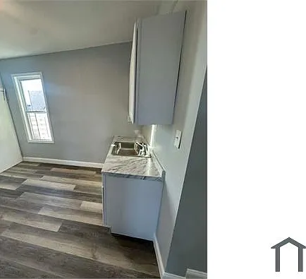 555 E 20th St #3R — Photo 5