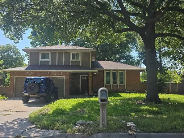 1125 N Hazelwood Ln, Wichita, KS 67212