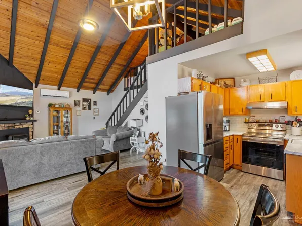 24220 Arroyo Ct, Bear Valley, CA 93561