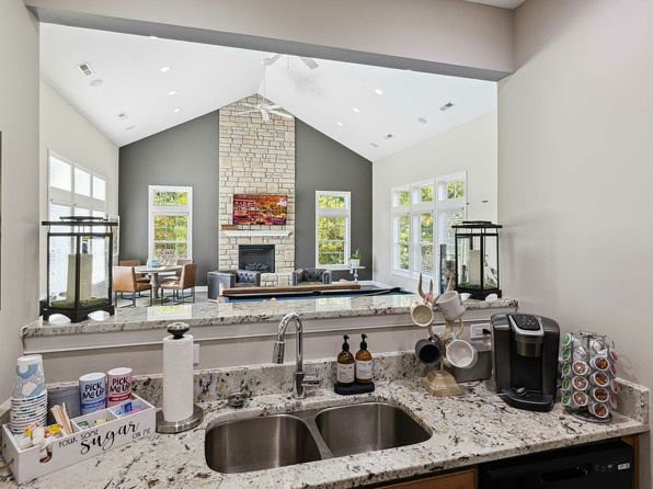 4901 Warner Rd #6063FINN