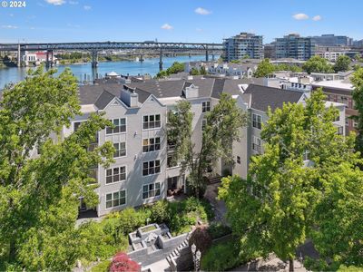 1616 S Harbor Way #412, Portland, OR, 97201
