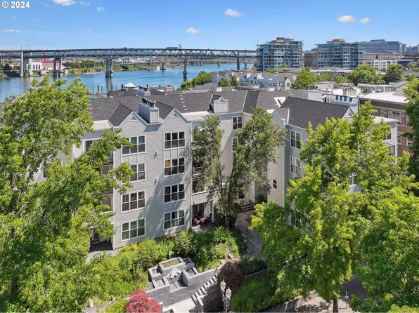 1616 S Harbor Way #412, Portland, OR 97201