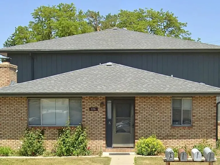 726 Delaware Ave #A — Photo 1
