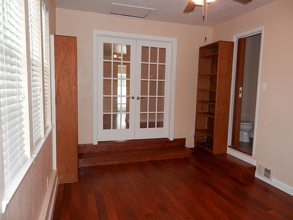 5th image of 4661 Santa Fe St
