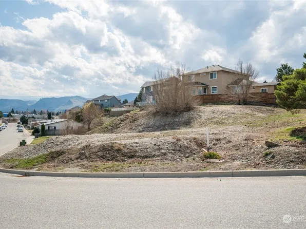 2126 Honeysett Road, Wenatchee, WA 98801