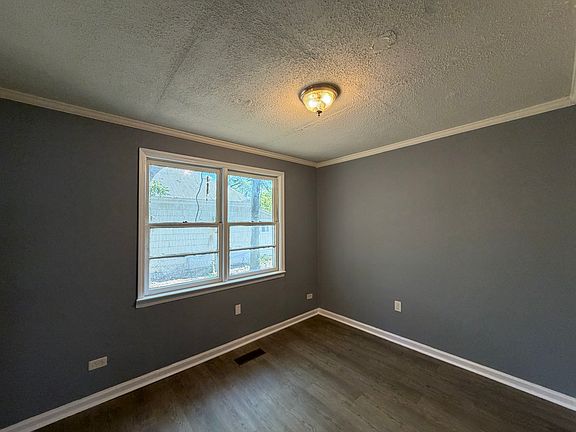 5th image of 348 3rd St S