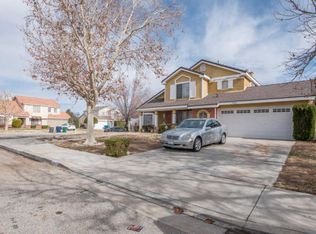 39332 Fawnridge Cir, Palmdale, CA 93551