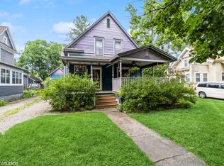 615 8th St, Ames, IA 50010