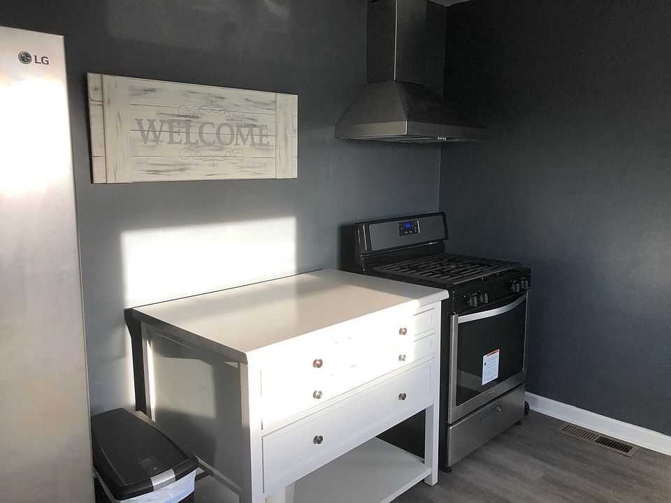 1st image of 351 Eucalyptus Ave #0