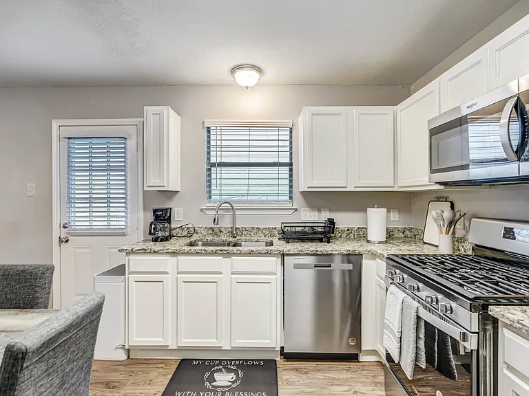1442 Grand Prince Ln — Photo 18