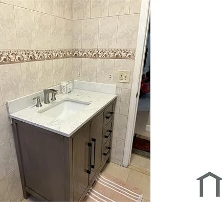 3 bed, 1864 sqft, $3,590 — Photo 3