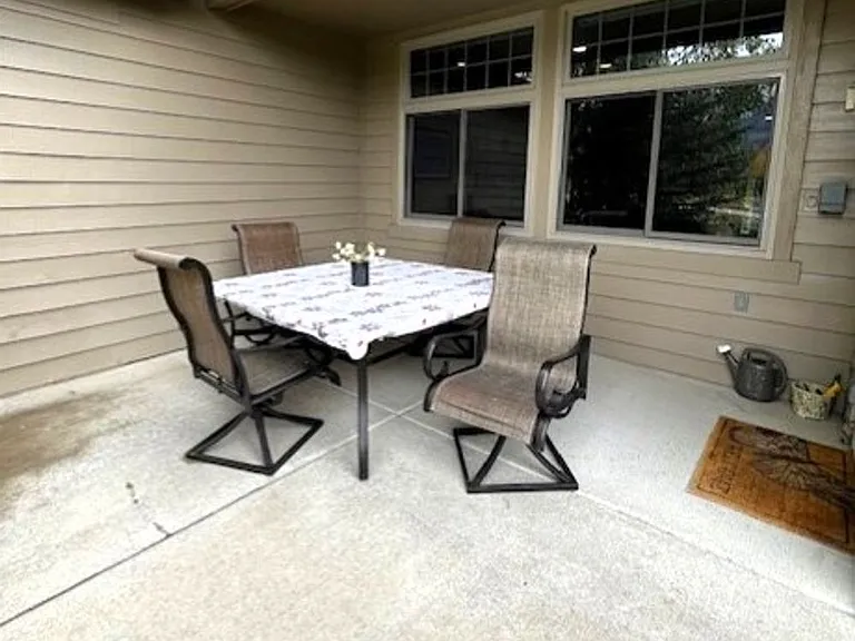 174 Robin Dr — Photo 30