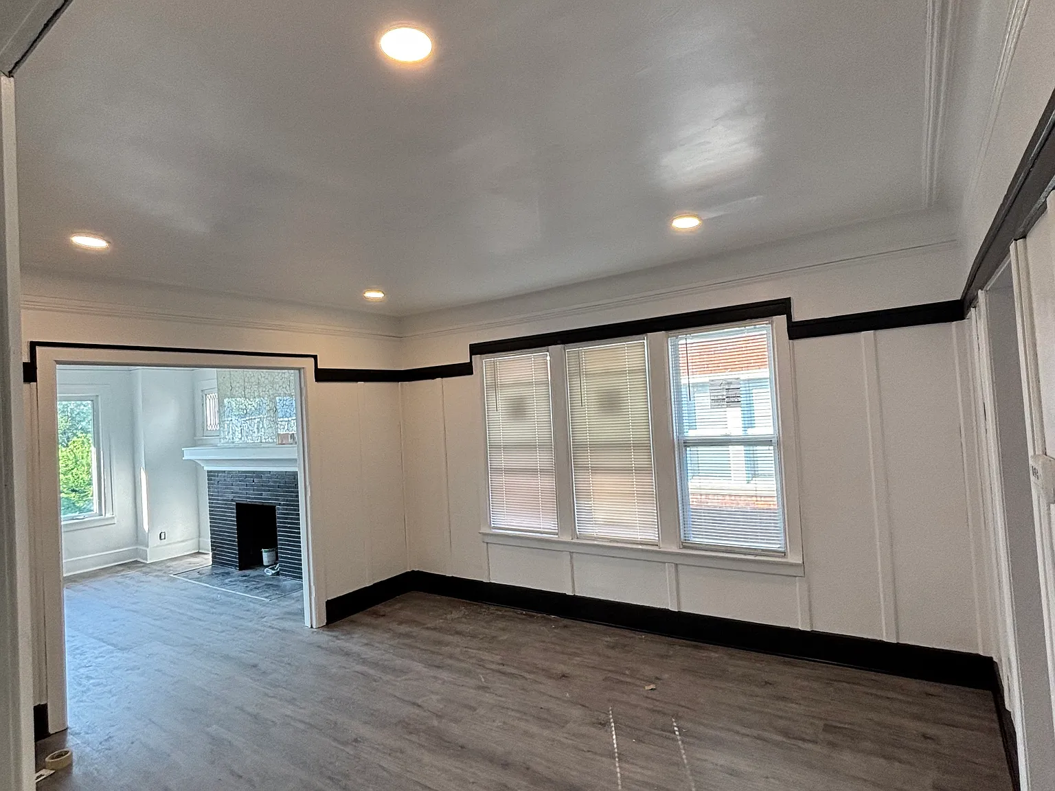 3 bed, 2764 sqft, $1,400 — Photo 3