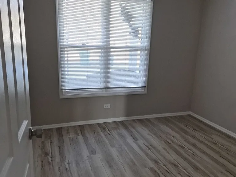271 Southwick Ct #271 — Photo 14