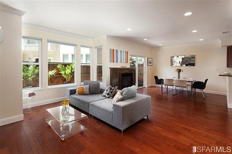 1st image of 9 Megan Dr