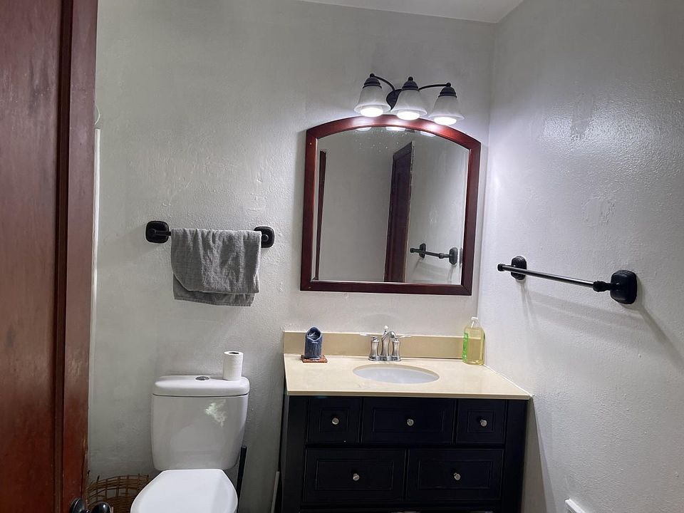 2nd image of 502 4th Ave E #2