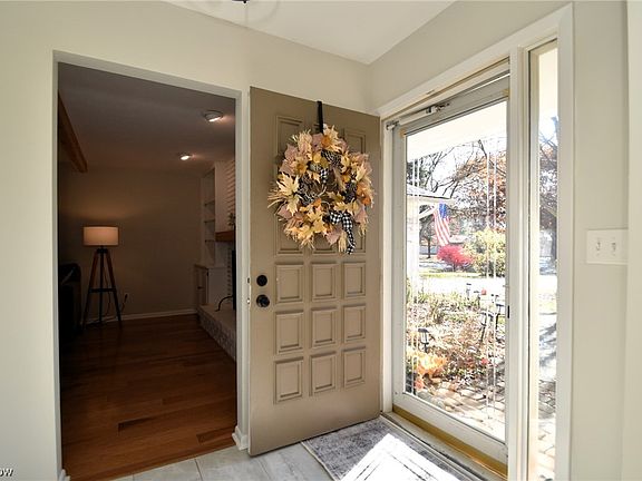 2nd image of 28075 Louise Dr
