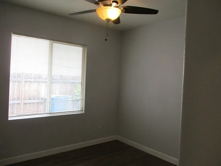32410 Pensador St — Photo 7