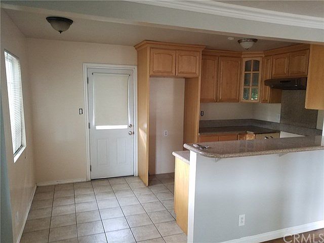 2nd image of 2108 California Ave