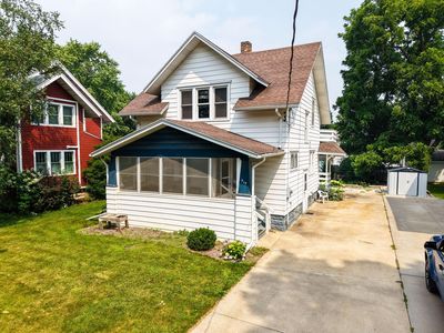 919 1st St NW, Rochester, MN, 55901