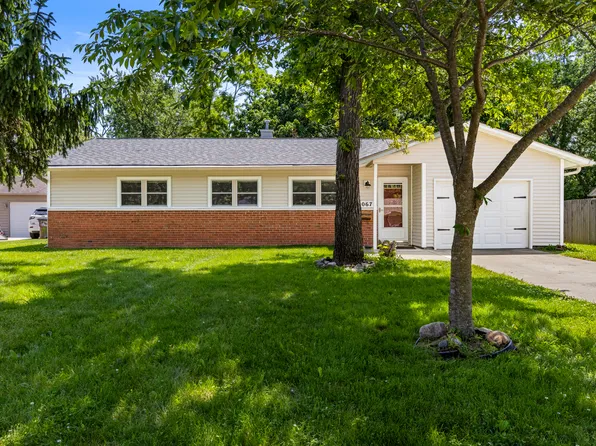 3067 Hawcreek Blvd, Columbus, IN 47203