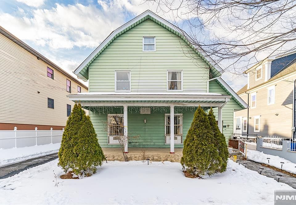 1st image of 46 N 10th St