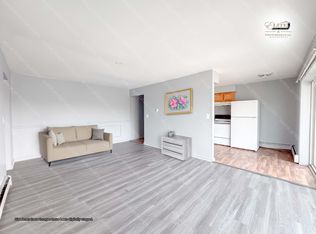Village Shores Apartments, Flint, MI 48503