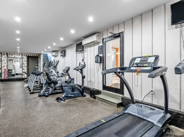 20 Starr Street image 22 of 27