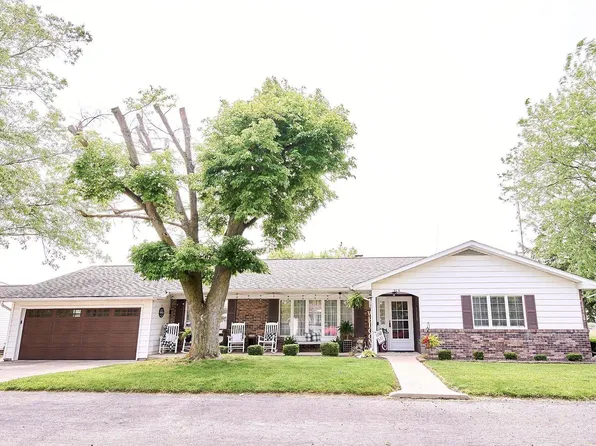 306 S Schug St, Berne, IN 46711