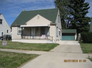 13658 Wesley St, Southgate, MI 48195