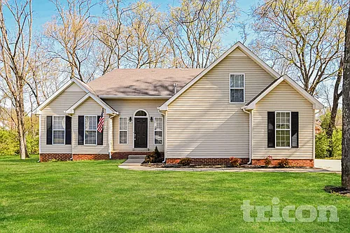 2210 Burr Ct Photo 1