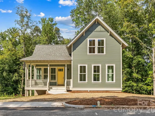 114 Walker St, Morganton, NC 28655