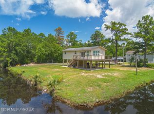 6007 Tyler St, Bay Saint Louis, MS 39520